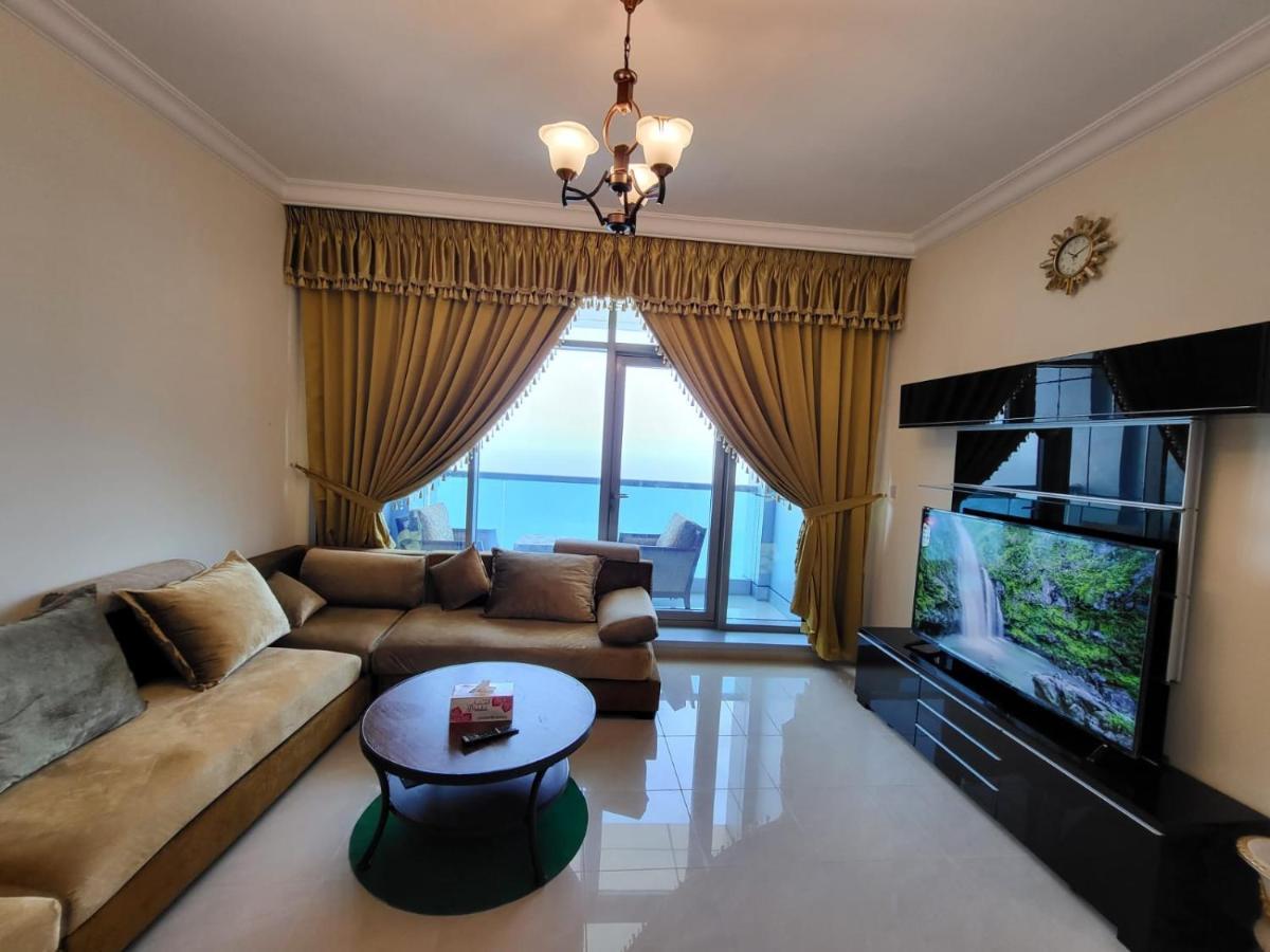 Beachfront Homes Apartment *